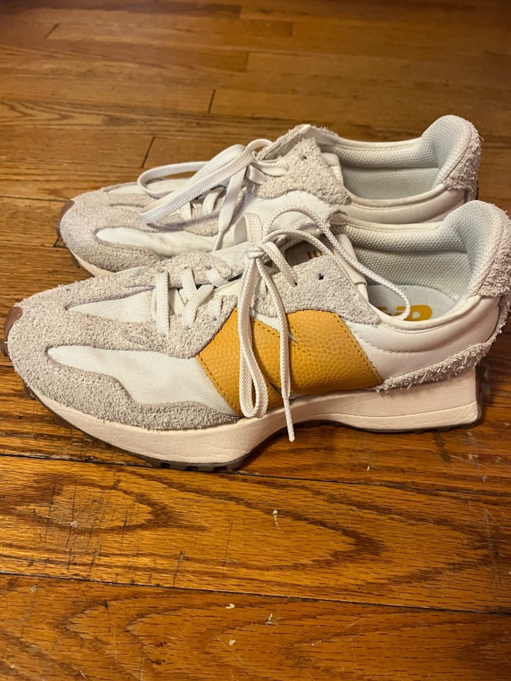 New Balance 327- Sea Salt Golden Hour